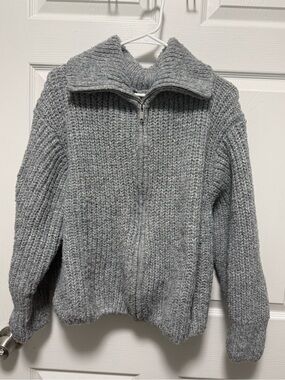 H&M Light Gray Chunky Knit Zip-Up Sweater
